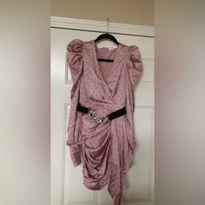 Rosevelvet Pink With Gray Polka Dots  Mini Ruched Bottom
Dress With Belt NWT 🌴